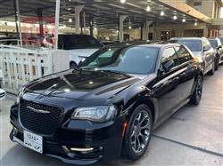 كرايسلر 300